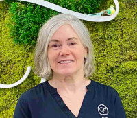 Maureen (Mo)